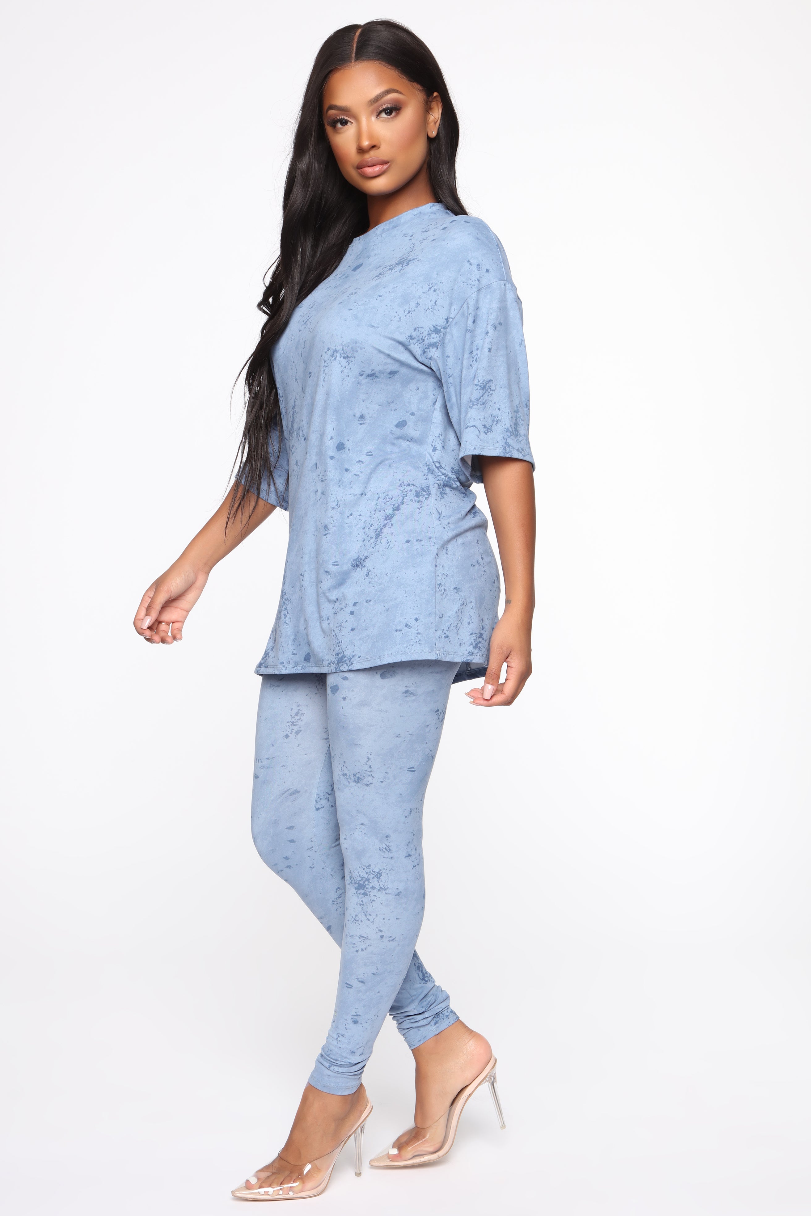 08-12-19_Studio_2_JP_13-56-25_28__TP1971_Blue_P_1731_NT