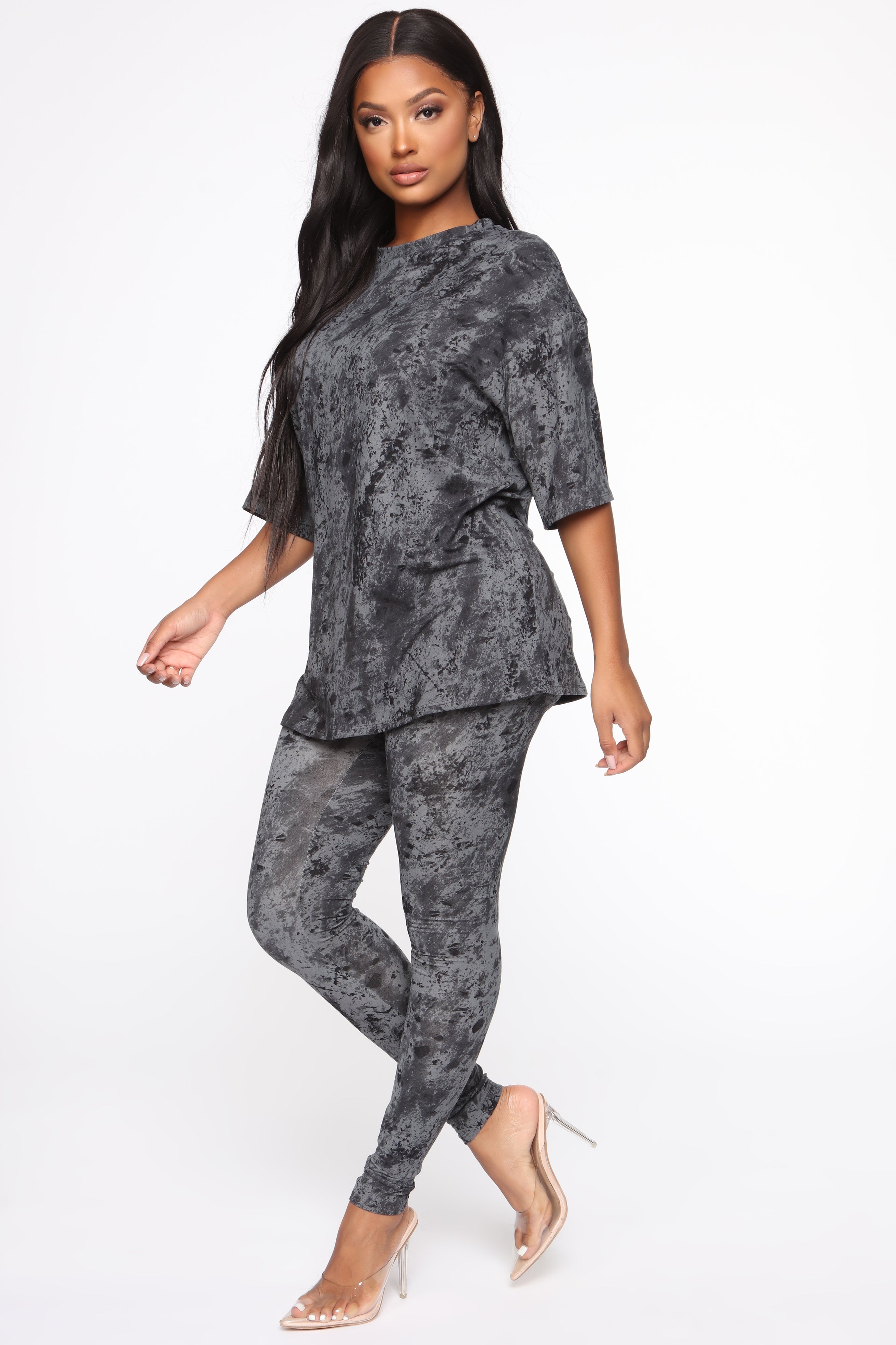 08-12-19_studio_2_jp_13-53-12_27__tp1971_black_p_1705_nt