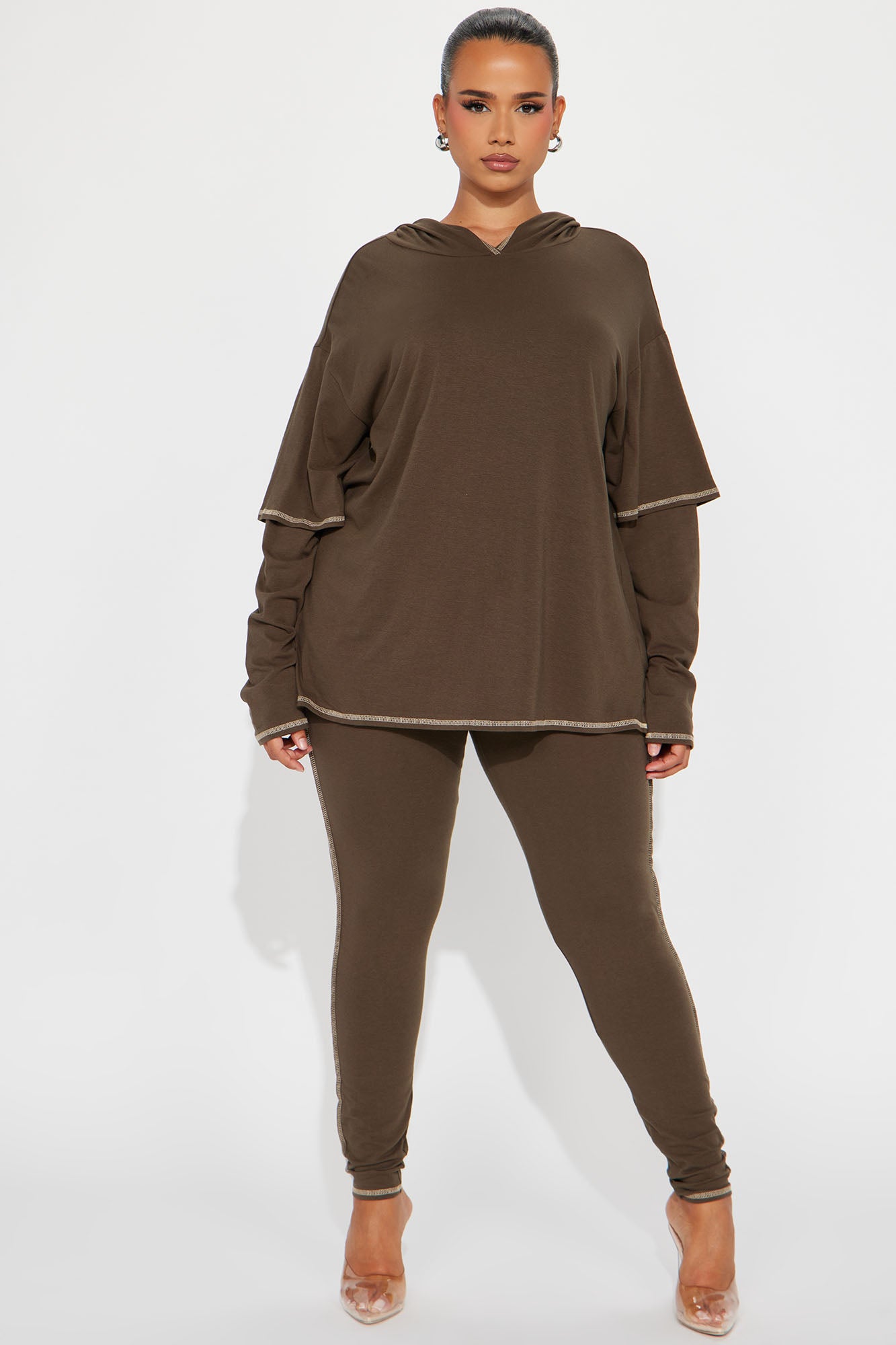 08-14-23Studio1_TH_AP_10-21-30_9_TP16466_Olive_P_15281_PLUS_CM